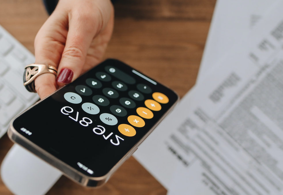 Imports into Switzerland: An Overview of the Process, Differences between Permanent and Temporary Imports, and the Role of Fiduciaries